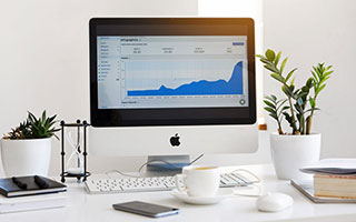 开云首页登录-德甲：汉诺威1-4败给门兴，守门员多次救险依旧难挡败局，汉诺威门将